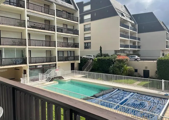 Piscine Le Grand Large *