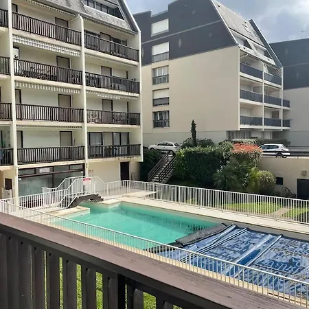 Piscine Le Grand Large *