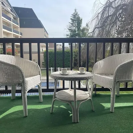 Appartement Piscine Le Grand Large *